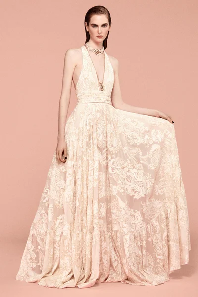 Look 16